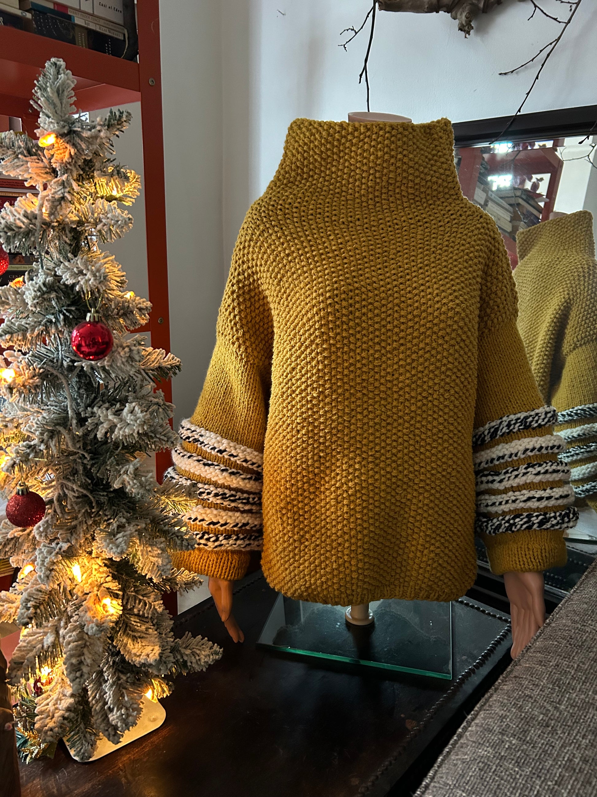 Hand-knit AVA pullover