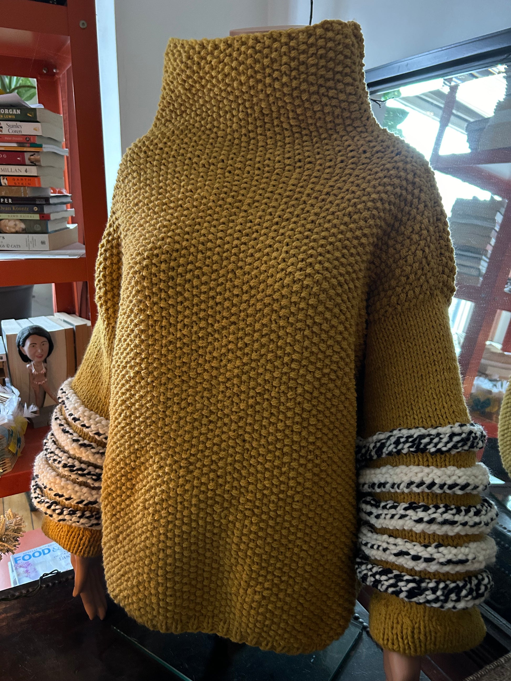Hand-knit AVA pullover
