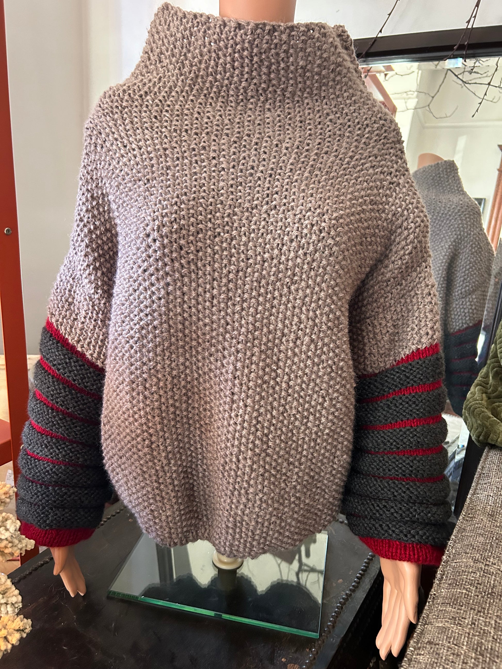 Hand-knit AVA pullover