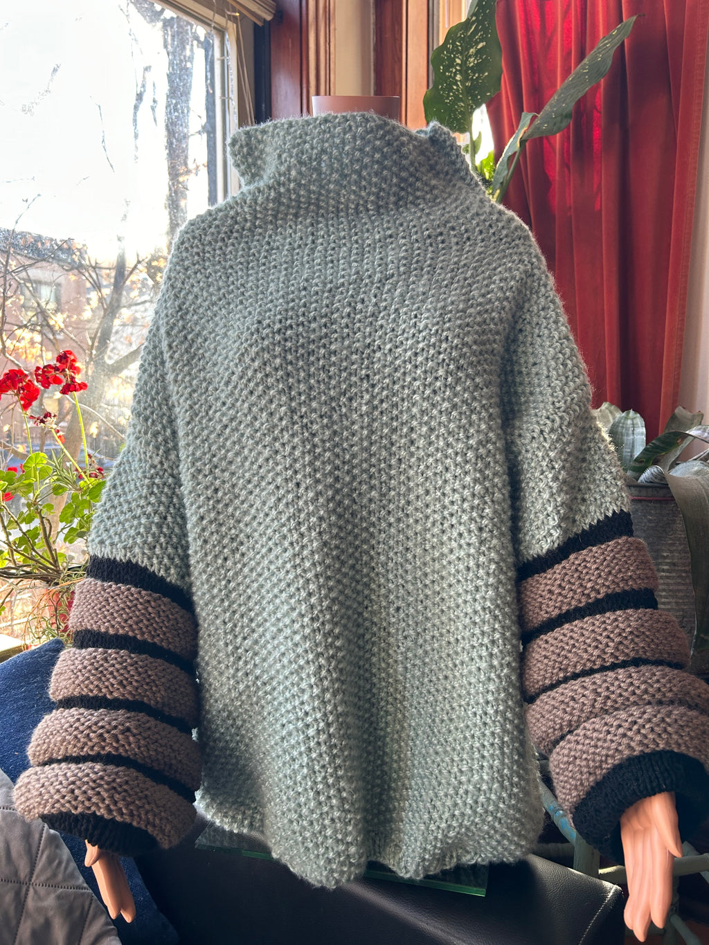 Hand-knit AVA pullover